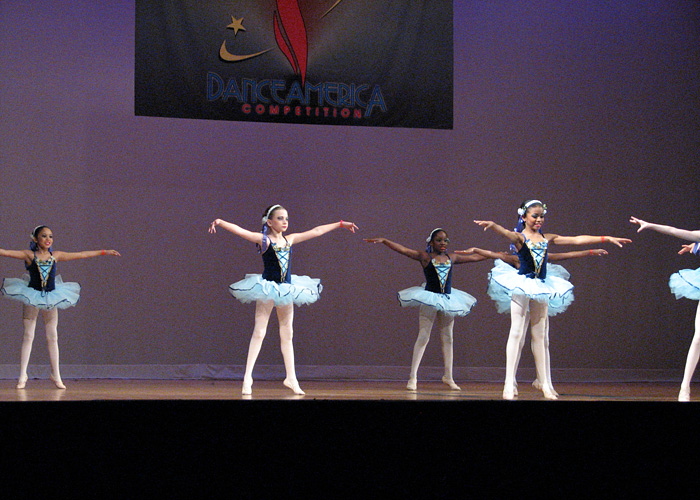 22809_2513_petites_w.jpg