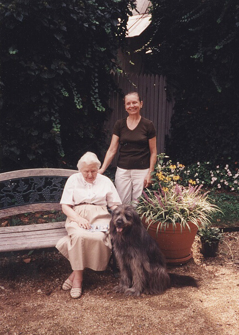16_rita_&_annette_w.jpg