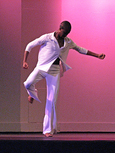 72409_9385_wade_w.jpg