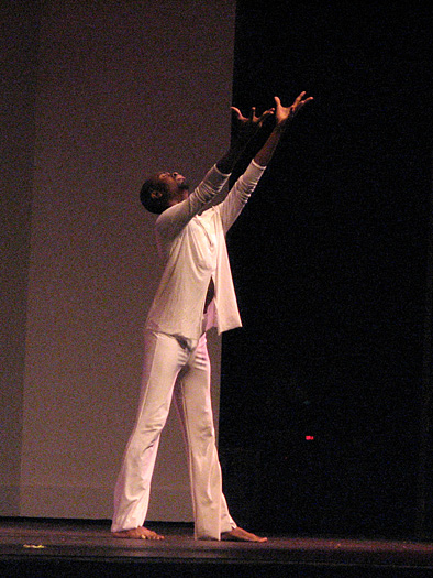 72409_9386_wade_w.jpg