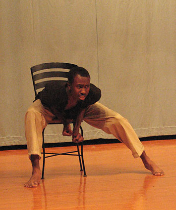 60508_8166_wade_chair_w.jpg